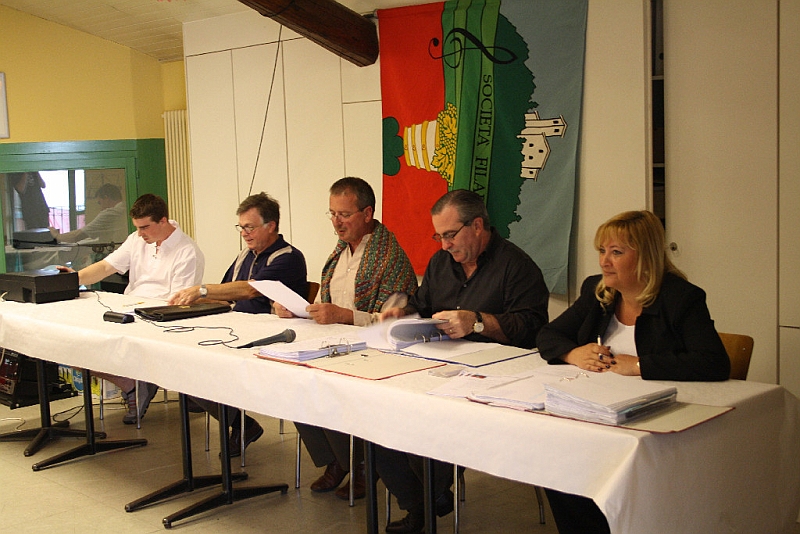 assemblea_e_cena_sociale_2011 (008).jpg